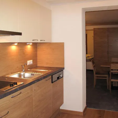 Ferienwohnung Prutz. 430w